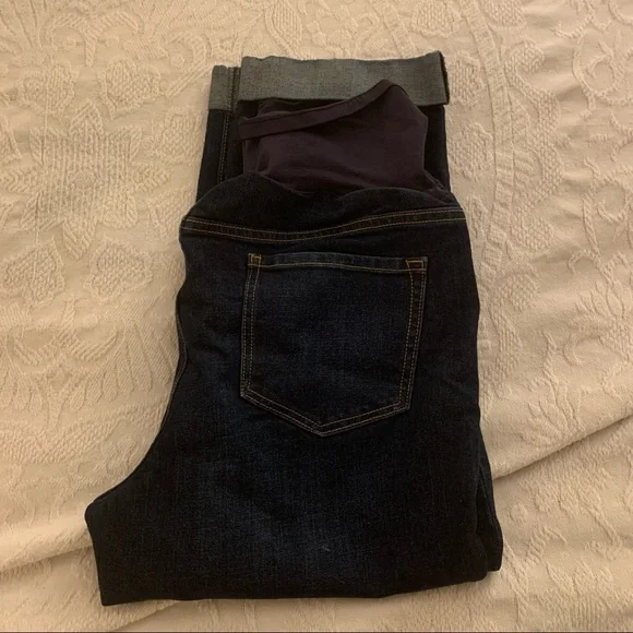 Old Navy Maternity Jeans - Picture 2 of 5